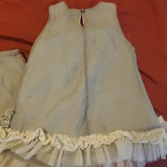 2 piece Isobella & Chloe set 18 mo - Picture 4 of 5